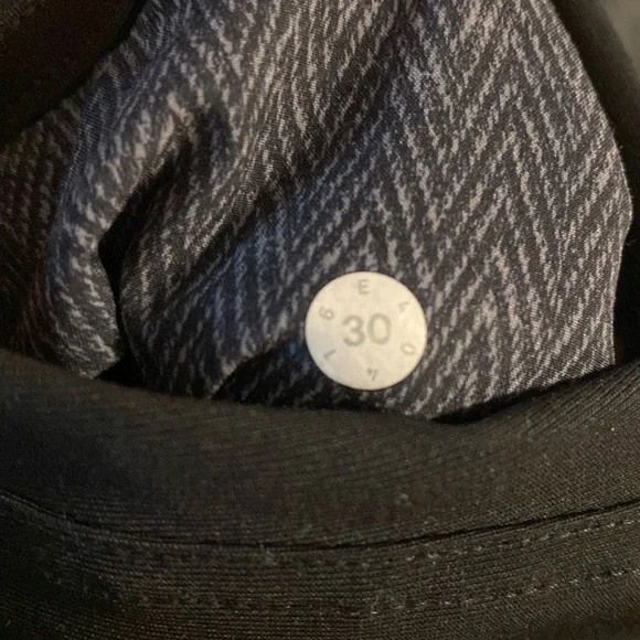 Lululemon EUC Warpstreme Pant - Picture 5 of 6